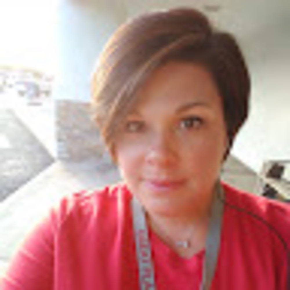 Meet your Posher, Stefanie